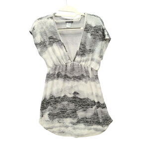 Jordon Taylor Womens Top Multi-Color Size Small Polyester Blend V-Neck Stretch